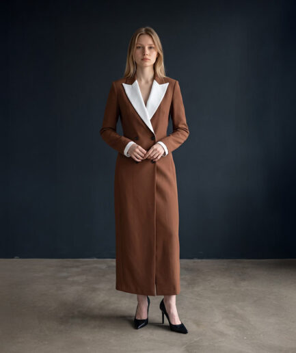 Cinnamon Ivory lapel blazer